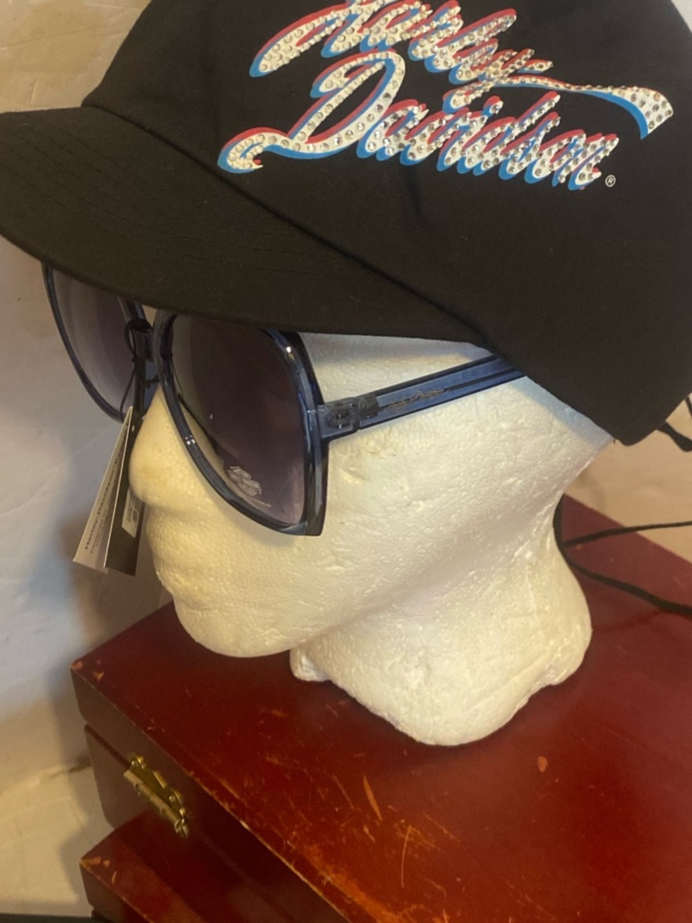 Harley Davidson Ladies Blue Sunglasses NWT